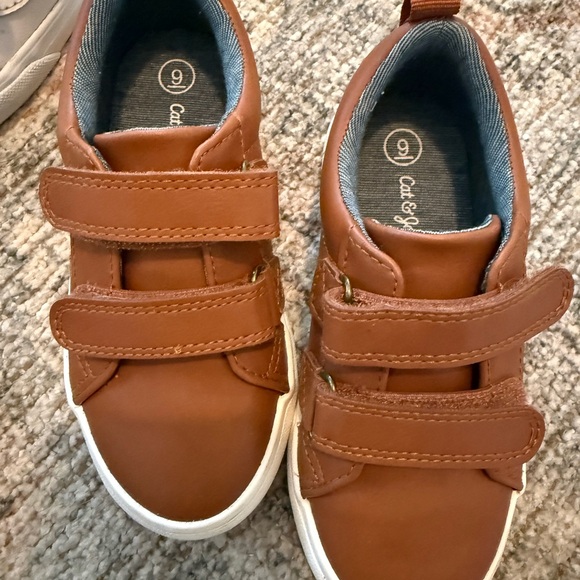 Stylish Toddler boy Shoes in Black, White, Tan, and Brown - Picture 9 of 9